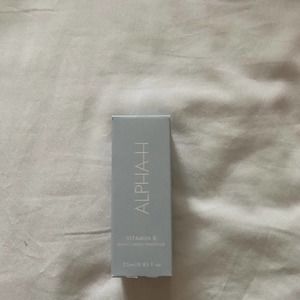 alpha-h vitamin b serum